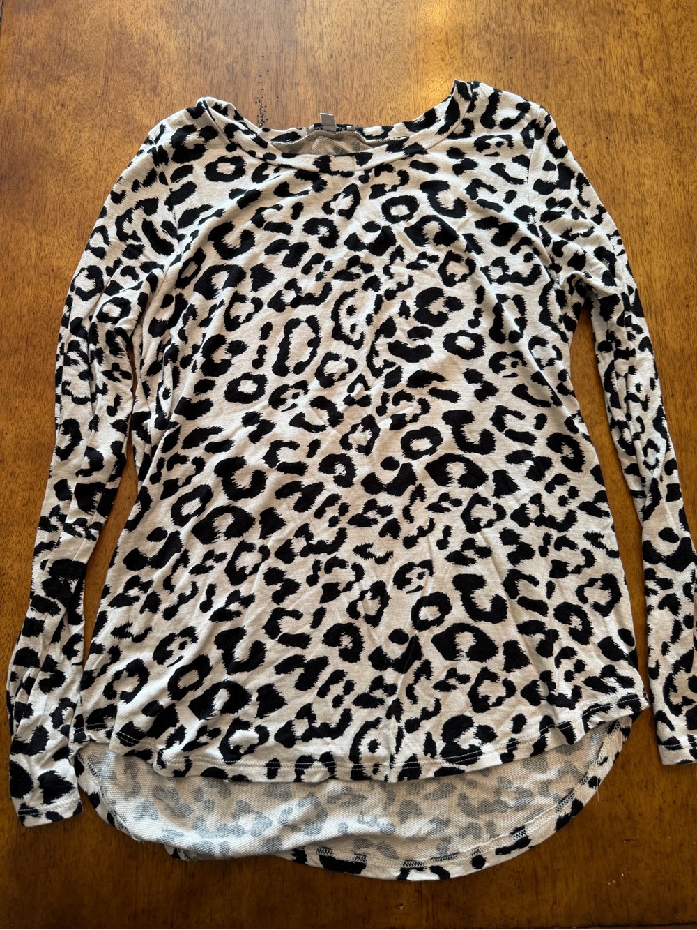 Leopard Print Long Sleeve Women's small Top - Black & Cream with back cutout